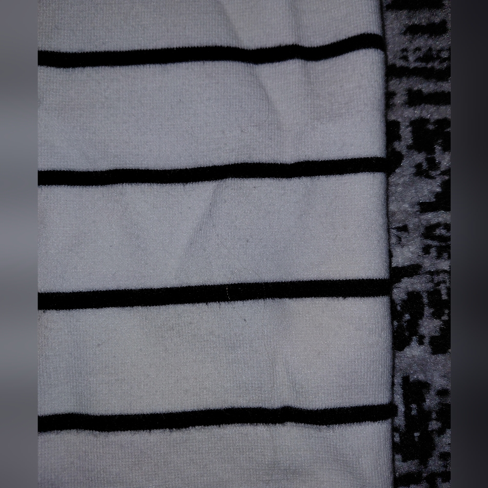 Tahari White & Black Striped Collared Button Front Cardigan M Old Money - Picture 12 of 13